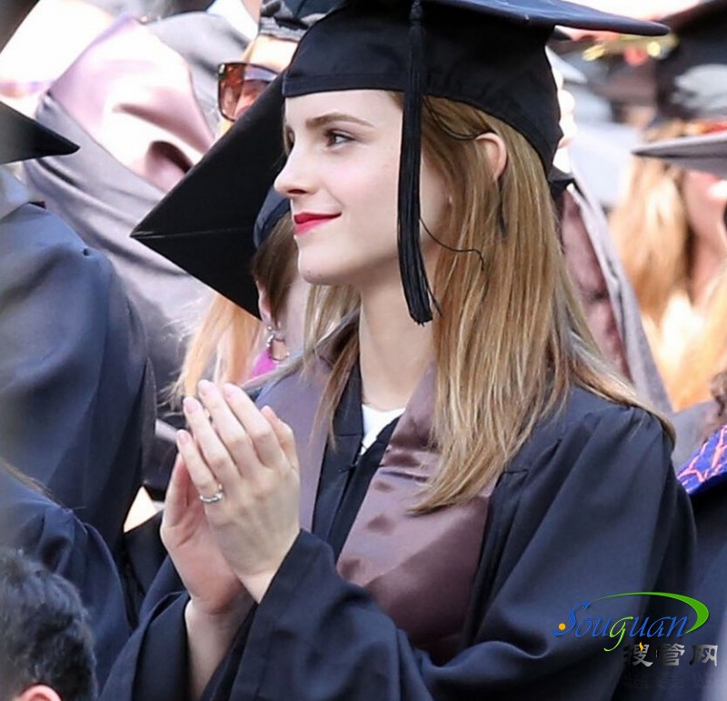 艾瑪沃特森畢業照