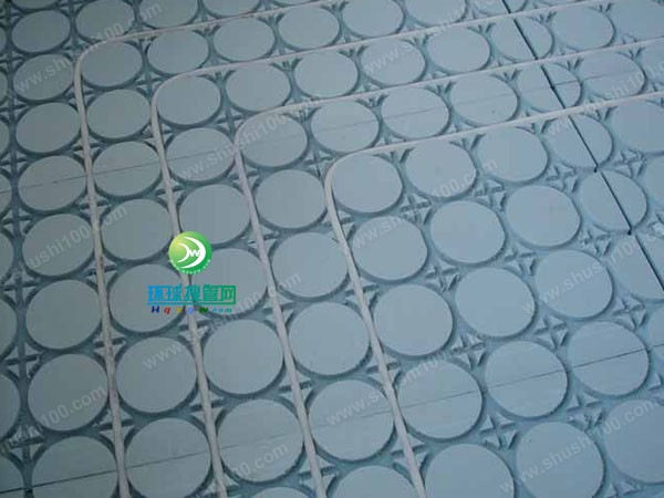 鋪設干式地暖系統