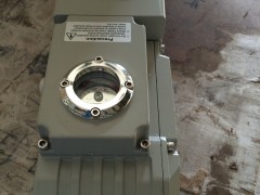 ZYP-100�͸ߜ���늄ӈ�����