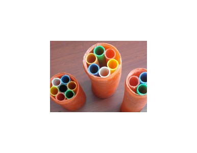 ��׹��|���y���N��