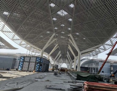 �S��ֱ�����ڇ��H��չ�����T䓹�(ji��)�c