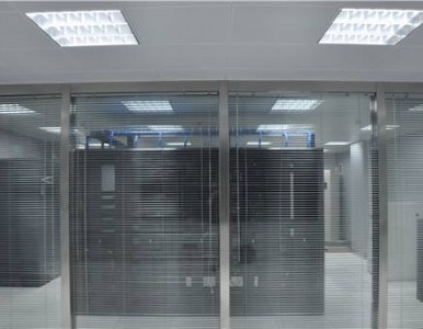 ��(d��ng)�h(hu��n)�O(ji��n)�ض����X